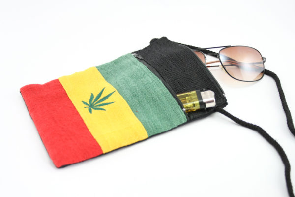 Sac Passeport Chanvre Feuille Cannabis Zip